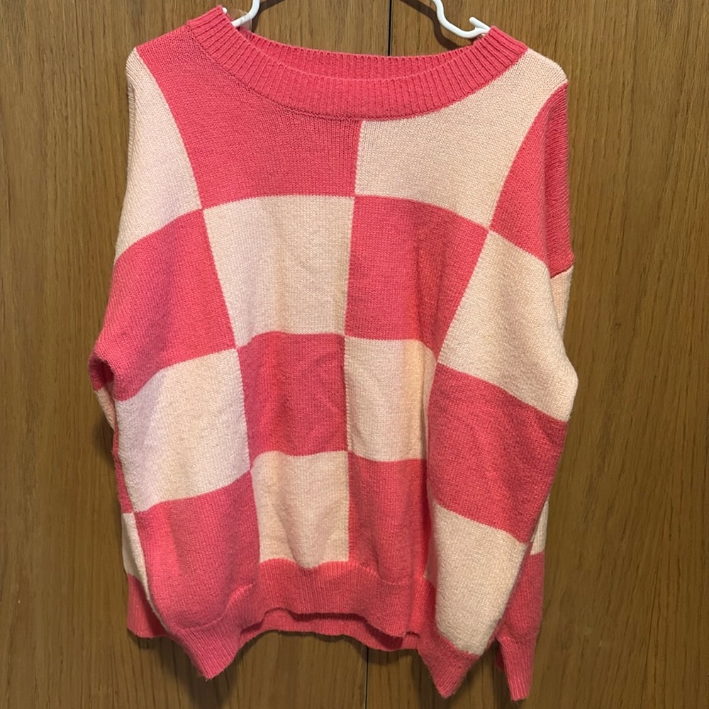 Annie Wear Pink Checkered Sweater